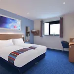 Travelodge Hotel 3*