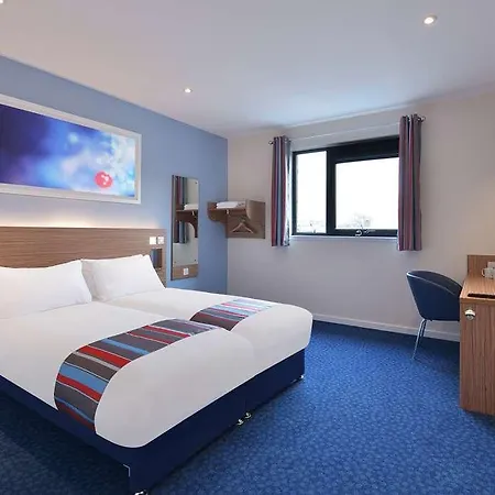 Travelodge 호텔 3*