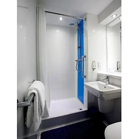 Travelodge 3* Harrogate