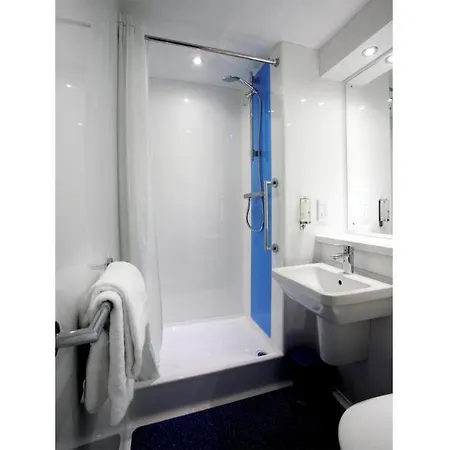 Travelodge 호텔